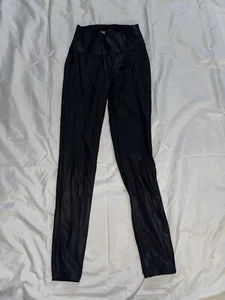 Spring & Mercer Leggings Black Size Small - Picture 1 of 2