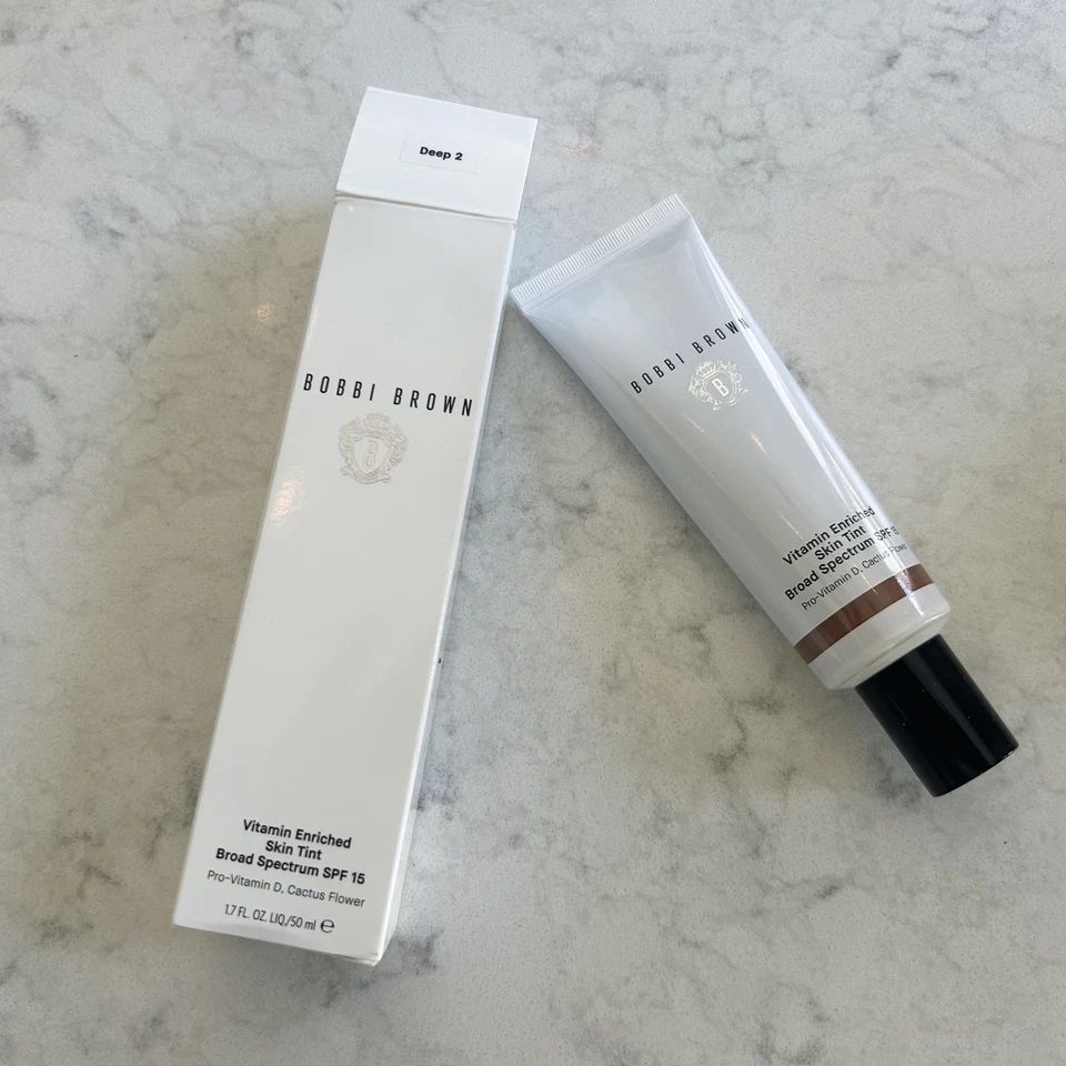 Bobbi Brown Vitamin Enriched Skin Tint Deep 2 - Image 1 of 1