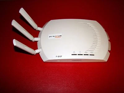 PUNTO DE ACCESO INALÁMBRICO PROXIM ORINOCO PoE AP-8000 802.11n 9422-US 759318 3X3 MIMO Foto 1 de 4