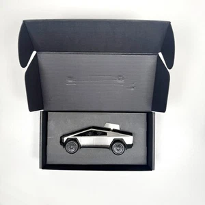 TESLA CYBERTRUCK Official Wind-Up Racer - IN HAND READY TO SHIP!!! - Bild 1 von 4