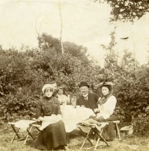 France Sunday in the Countryside Drinking Cidre ? Old Amateur Photo 1890 - Picture 1 of 3