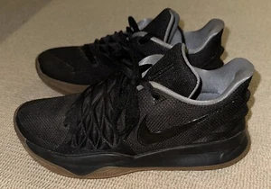 Nike Kyrie Low iD Basketball Black Size 8.5 AT8588-999 EUC IMMACULATE - Picture 1 of 8
