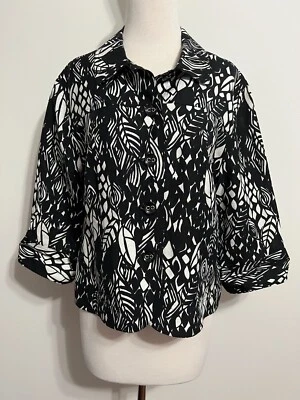 Chaqueta Camisa East 5th Petite Lino/Rayón Blanco y Negro Tropical Floral PXL Foto 1 de 4