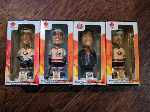 NHL Bobblehead Lot (4) Gretzky Lemieux Yzermam Sakic Olympic Hockey Collectable! Cover