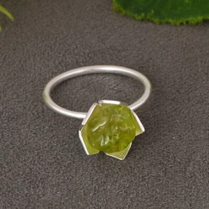 Natural Rough Peridot August Birthstone Sterling Silver Flower Ring Gift For Her - Picture 1 of 10