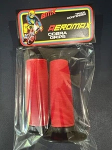 ! VINTAGE OLD SCHOOL GRIPS BLACK W/ RED SLEEVES FUAN TOADSTOOL 2  BMX FREESTYLE - Picture 1 of 4