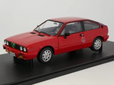 Mythique Alfa Romeo Sprint 1.5 Q.V. Grand Prix Rouge 1986 1/18 MITICA20045-D - Photo 1/4