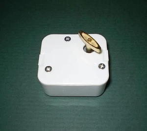 Music Box Movement-Brahms Lullaby, Pure White Case - Picture 1 of 4