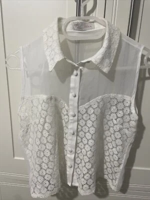 Cameo Rose White Sheer Sleeveless Blouse Top Flower Lace Detail Size Small / 8 - Image 1 of 4