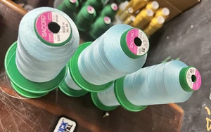Isacord Embroidery Machine Polyester Thread 5000M (6 Spools Color #4240) - Picture 1 of 1