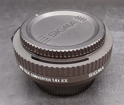 SIGMA APO TELE CONVERTER 1.4X EX Teleconverter - Image 1 of 3