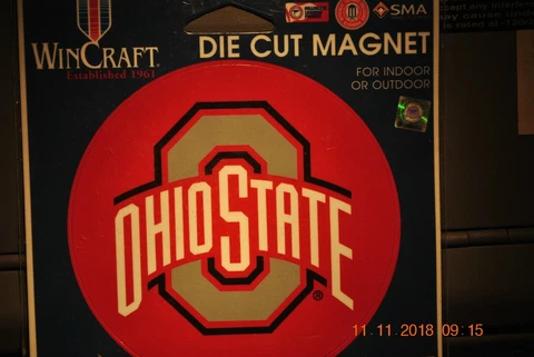 OHIO STATE BUCKEYES --Team Logo  Magnet, Die Cut  4" X 4" NCAA Cover