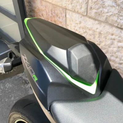 Cubierta trasera de asiento trasero negra mate para Kawasaki Ninja ZX10R 2016 17 18 2019 2020 Foto 1 de 4