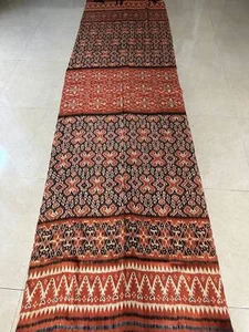 Seltene Einzelteil handgewebte Patula Motiv Sarong Ikat, sehr feine Webart, ca 2014 - Bild 1 von 10