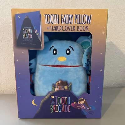 Juego de almohada y libro de tapa dura The Tooth Brigade Blue Tooth Fairy en caja Foto 1 de 4