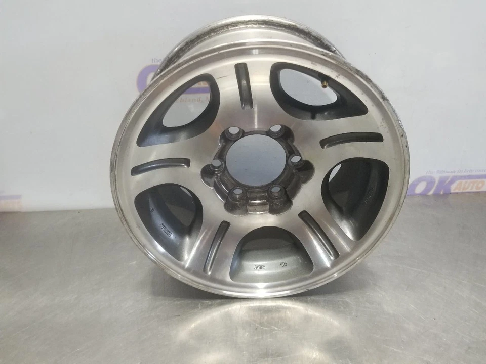 97 1997 LEXUS LX450 16X8 WHEEL ALLOY 5 SPOKES SEE IMAGES - Image 1 of 4