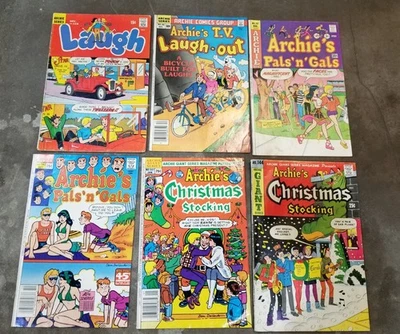 Archie Giant Series Christmas Stocking 144 567 Pals 107 192 Laugh 224+, Lot Of 6 - Image 1 of 2