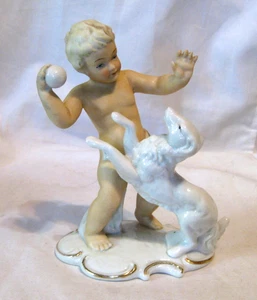 Figura de porcelana Wallendorf Schaubach Kunst niño con perro sin marca 5 3/4" - Imagen 1 de 7
