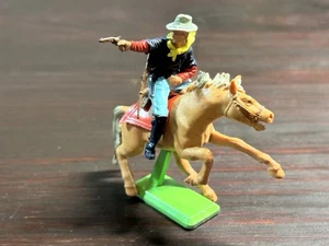 Britains Deetail US 7th Cavalry Trooper Mounted - Wild West - 1970s - Picture 1 of 2