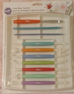 WILTON 10 Piece Gum Paste Tool Set NIB - Picture 1 of 8