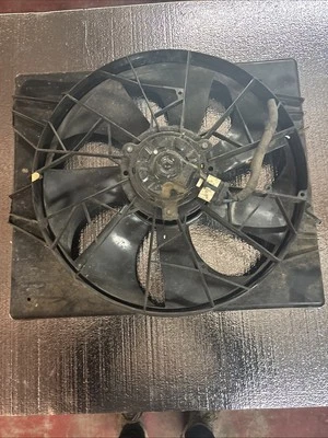 Ventilador de refrigeración eléctrico Lincoln Mark VIII 1997 97 8 PRO STREET fabricante original ahorra 30,00 Foto 1 de 3