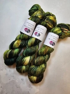 Hand Gefärbt Bfl Seide Garn , Spitze Gewicht, 100g, Mondschein Wald - Bild 1 von 6