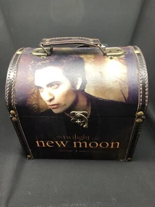Crepúsculo Luna Nueva Vintage Estilo Estuche de Transporte Caja Tronco Edward Nuevo con Etiqueta - Imagen 1 de 5