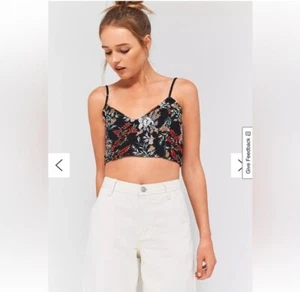 Urban Outfitters crop top estivo ricamato stampa floreale bralette medio - Foto 1 di 15
