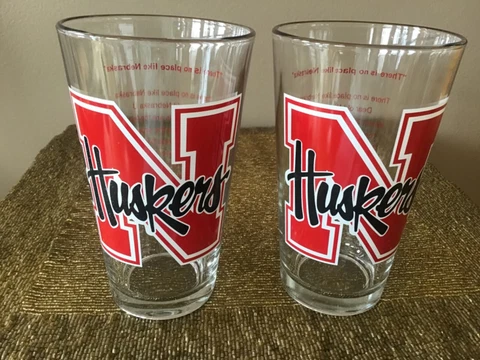 VINTAGE NEBRASKA CORNHUSKERS 16 oz GLASS TUMBLERS - SET of 2 Cover