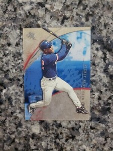 2002 E-X - #15 Rickey Henderson