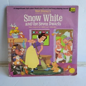 Snow white and the Seven Dwarfs - 1969 Disneyland 33 Vinyl Record & Picture Book - Imagen 1 de 14
