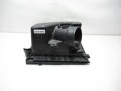 Воздухозаборник очиститель 2017-2020 Toyota Sienna 17700-0P240 от оригинального производителя - Изображение 1 из 4