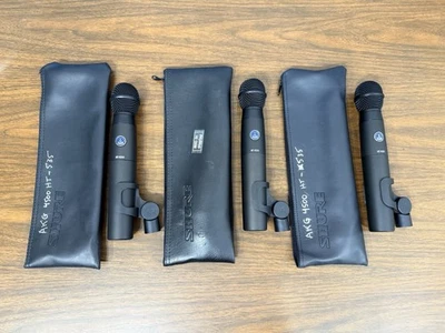 (UNO) MICRÓFONO INALÁMBRICO AKG HT4500 RF Banda 7 500.100-530.500 MHZ - USADO Foto 1 de 4