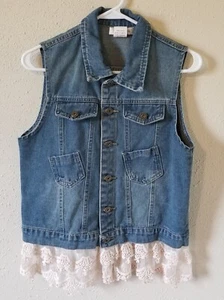 Paisley Vine Denim Jean Vest Women's Size Small Lace Western Cowgirl - Picture 1 of 7