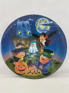 Plato de Halloween McDonalds Pollo McNuggets Buddies en Disfraz De Colección 1995 - Imagen 1 de 4