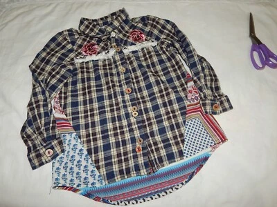 Hanna Banana 女孩 5 码格子西部花卉纽扣衬衫,带领 — 第 1/4 张图片