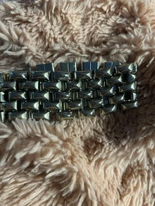 Silver Tone Link Chain Necklace - Picture 1 of 4