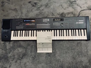 Roland JV‑1000 76-Note Workstation Synthesizer MIDI Compatible from Japan - Picture 1 of 8