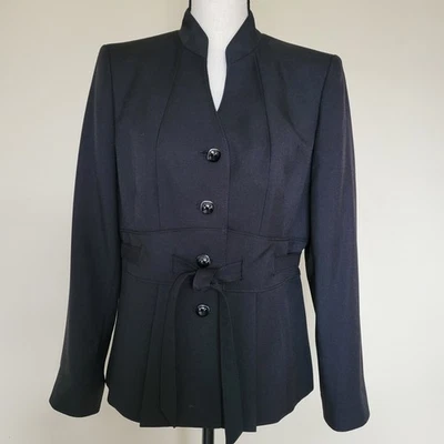 Usado en Excelente Condición Le Traje Talla 10P Manga Larga Botón Corbata Frontal Forrado Traje Chaqueta Blazer Negro Foto 1 de 4