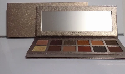 AUTHENTIC~Anastasia Eyeshadow Palette 12 Shades ~Rose Metals~ *SLIGHTLY DAMAGED* - Image 1 of 2