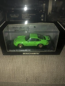 Minichamps 1:43 Scale Porsche 911 Carrera RS 3.0 White w/Blue Decals 1974 - Picture 1 of 4