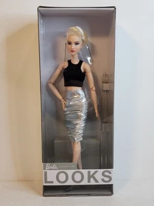 MODELO #8 MUÑECA ARTICULADA BARBIE SIGNATURE LOOKS RUBIA 2021 MATTEL HCB78 SIN USAR, EN CAJA ORIGINAL - Imagen 1 de 9