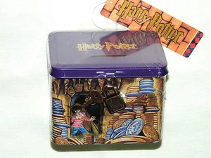 NEW~HARRY POTTER HOGWARTS COIN BANK MINT SEALED BAG 4 1/2" X 3 1/2" WITH KEY - Picture 1 of 5
