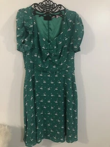 REVIEW Size 12 Green SWAN ABOUT Dress Knee Length Chiffon Ruched Sleeves AS NEW - Picture 1 of 3