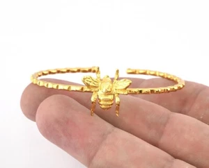Pulsera Abeja Latón Chapado en Oro Brillante (60mm Tamaño Interior - Ajustable) 5375 - Imagen 1 de 3