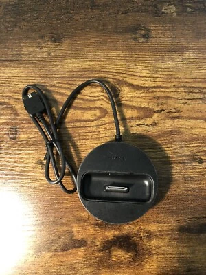 Adaptador de puerto de medios digitales Sony modelo TDM-iP10 Apple iPod estación de base de carga Foto 1 de 2