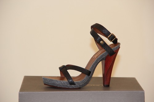 Sandalo donna Ugg Collection Gjelina taglia 8 nuovo con scatola