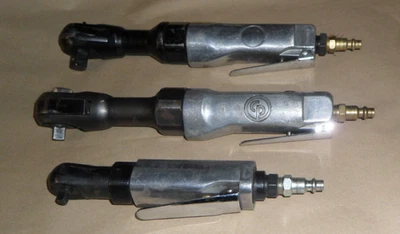 Lote de 3 trinquetes de aire de velocidad 3/8” Chicago neumáticos CP828 y unidades de 1/2” y 1/4” Foto 1 de 4