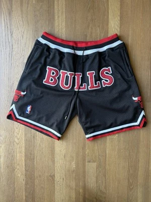 Chicago Bulls Los Angeles Lakers Basketball Shorts Size L Don C Black USA - Image 1 of 4