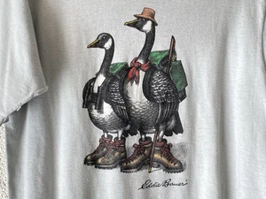 1980s vtg EDDIE BAUER CANADA GEESE in HIKING BOOTS T-SHIRT S/M Screen Stars USA - Picture 1 of 5
